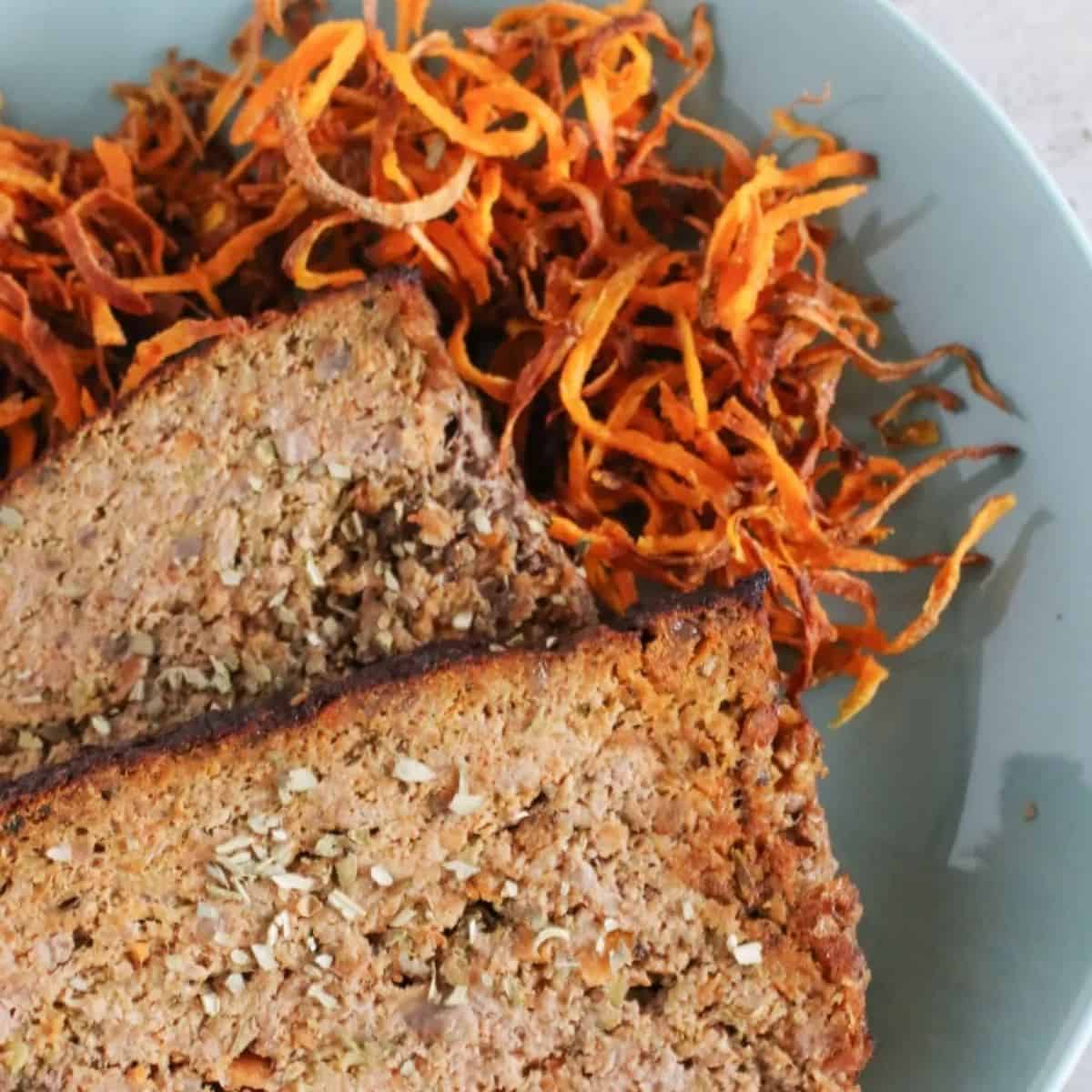 Low calorie beef and vegetable meat loaf
