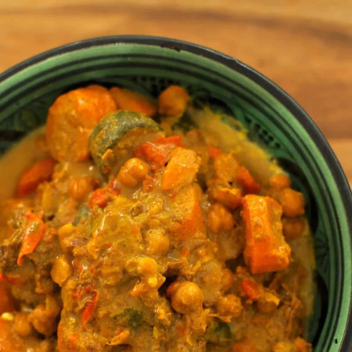 Moroccan beef in the slow cooker