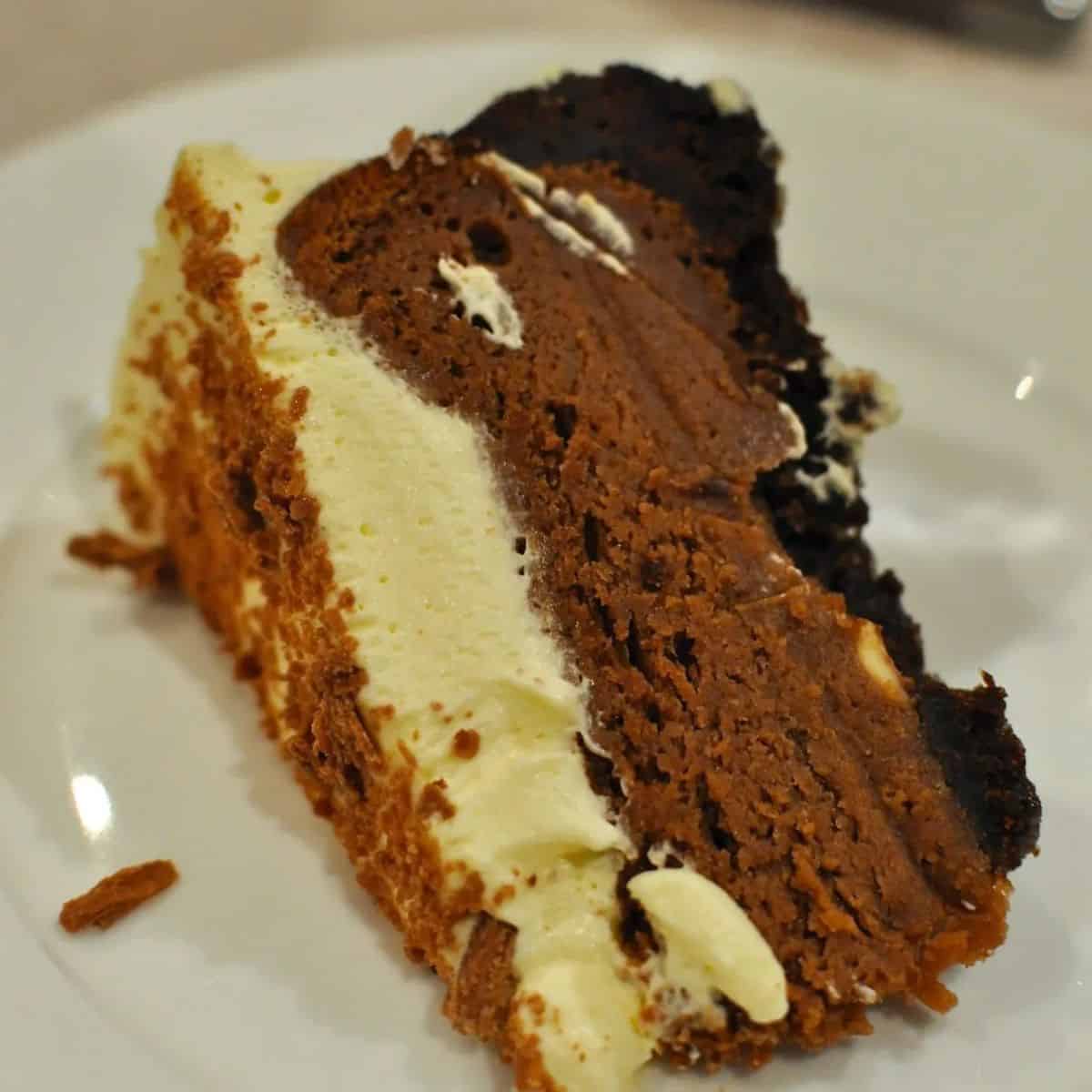 Chocolate cream cheesecake