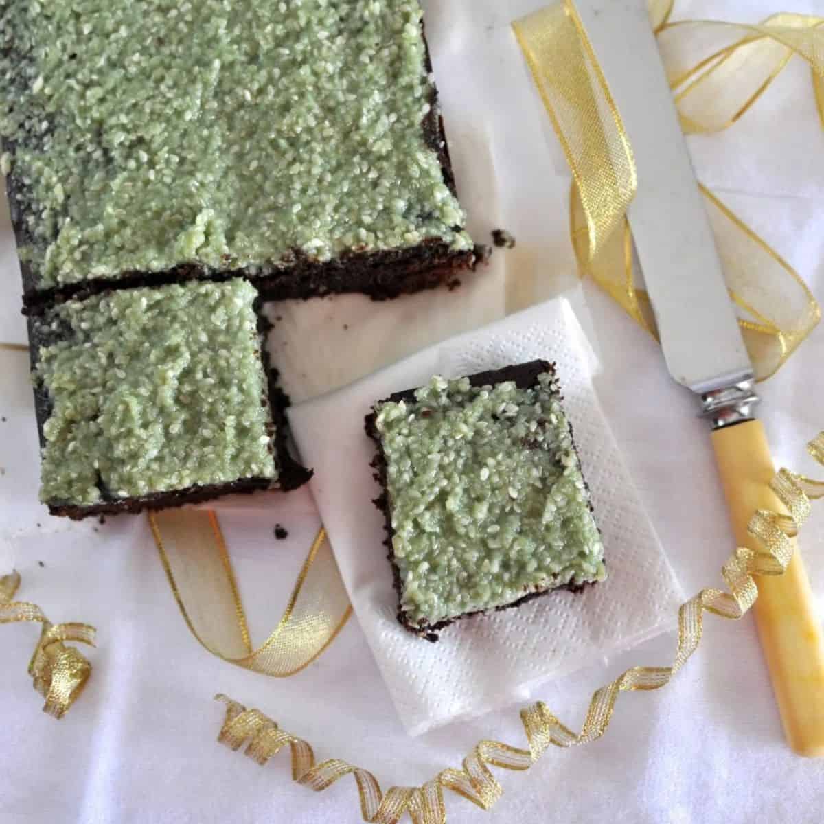 Healthy choc peppermint brownies