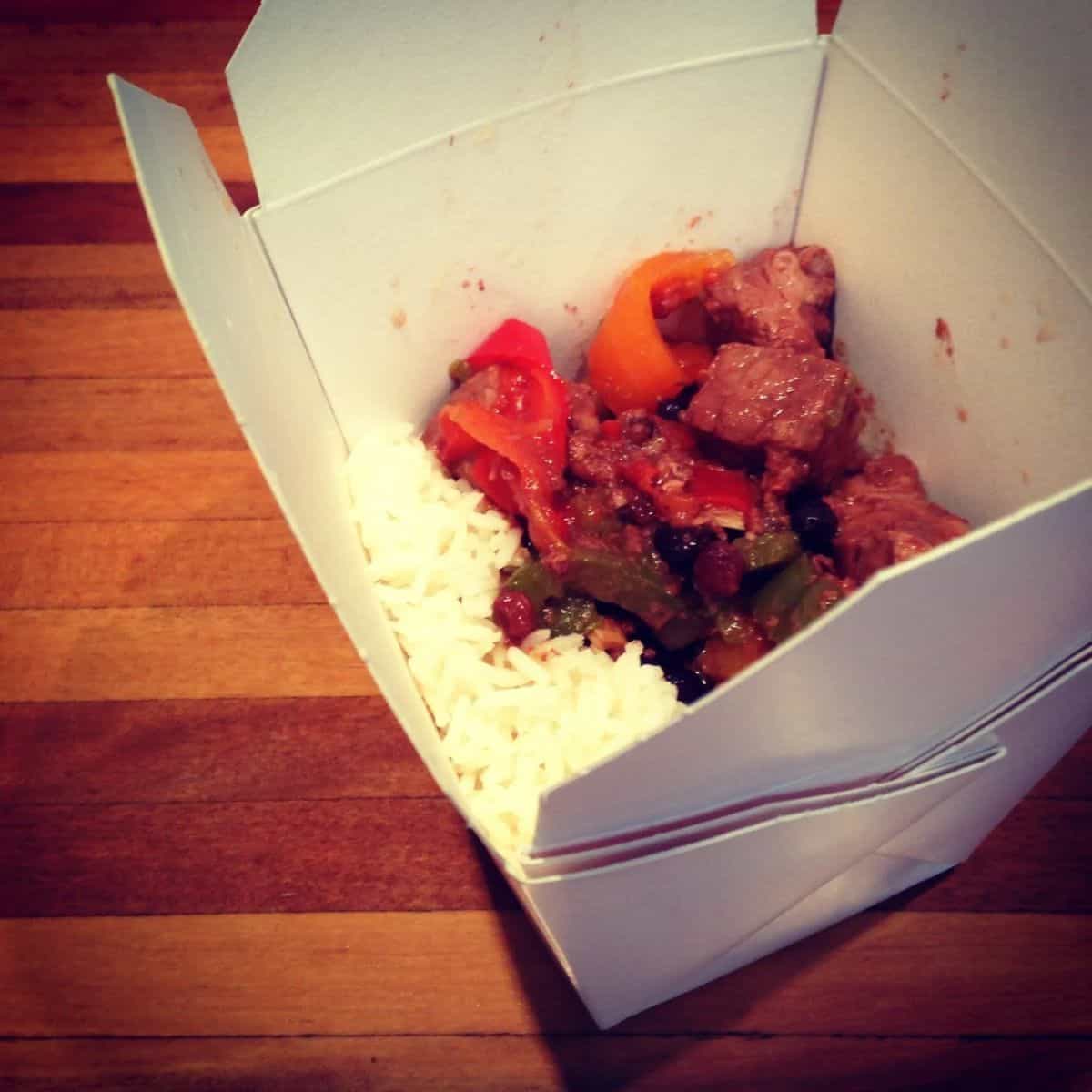 Slow cooker beef stifatho